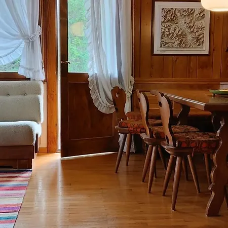 Casa Di Montagna Con Camino E Terrazza Apartament